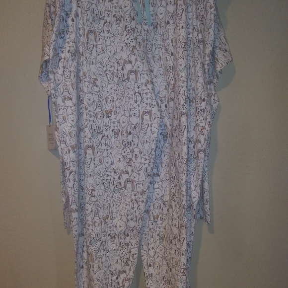 Set of Dog Themed Pajamas Set - Picture 6 of 8